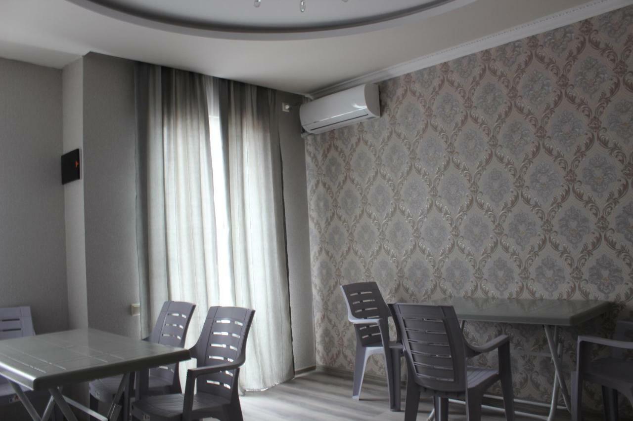 Hotel Union Batumi Exterior foto
